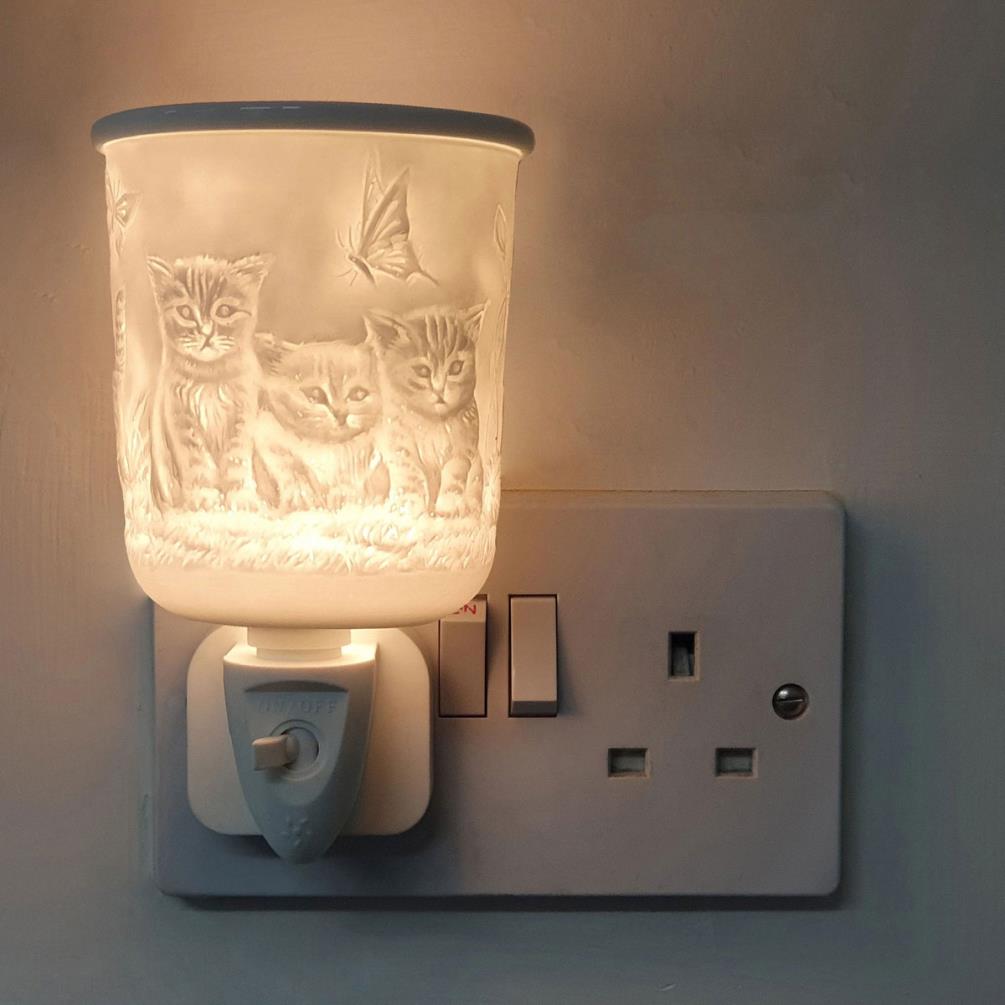Cello Kitten Porcelain Plug In Wax Melt Warmer Extra Image 2
